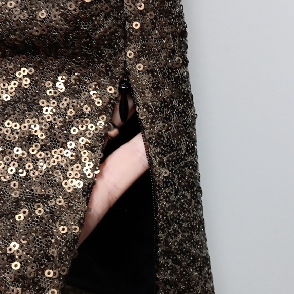 Ralph Lauren bronze-gold sequin tank top, size 8 - Picture 4 of 6